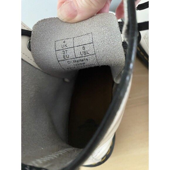 Dr Martens Boots Smooth White Patent Leather Pascal Womens 6 AirWair Docs 1460 - Picture 10 of 13